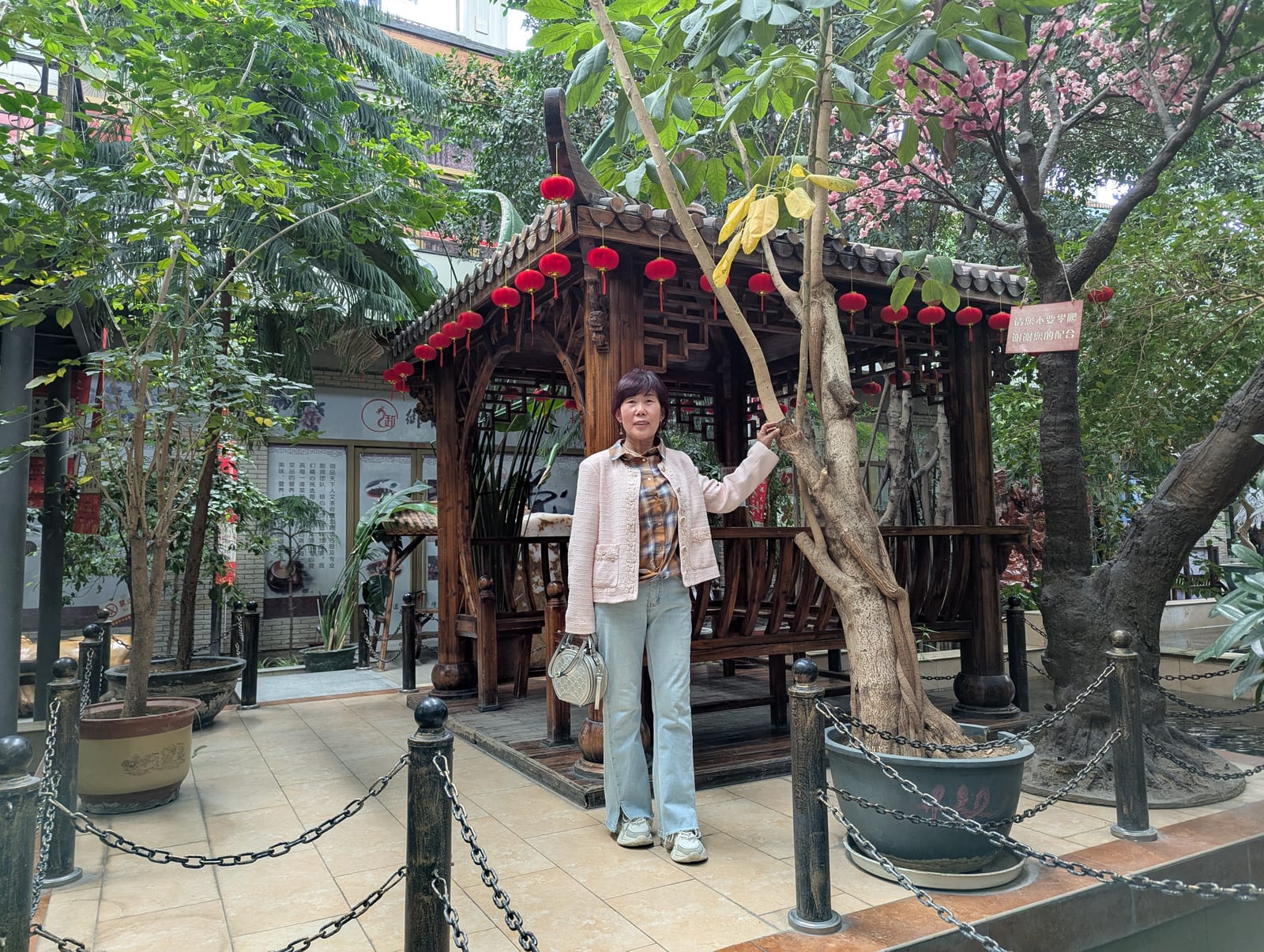 和爸妈逛酒泉的记录照片