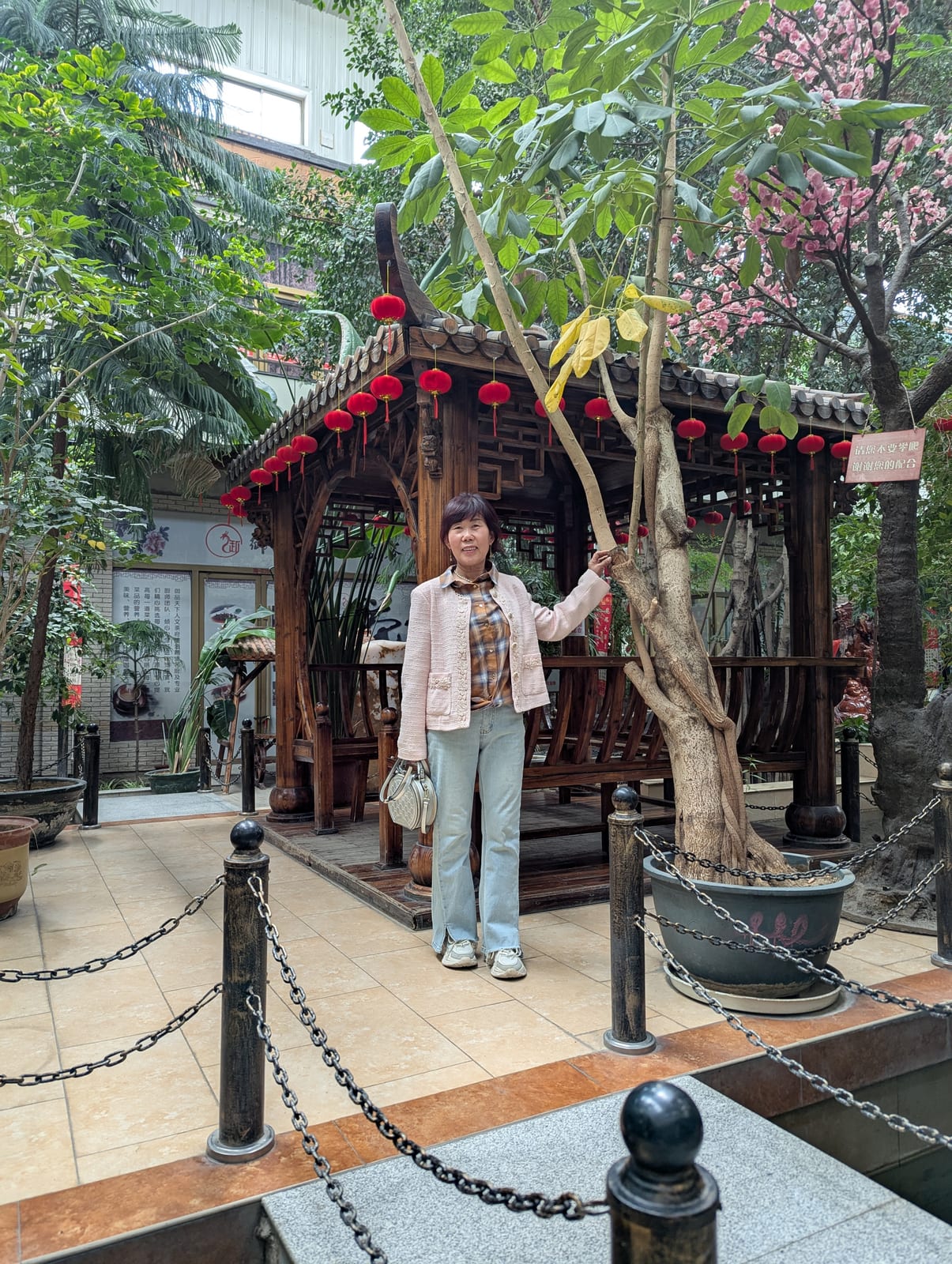 和爸妈逛酒泉的记录照片