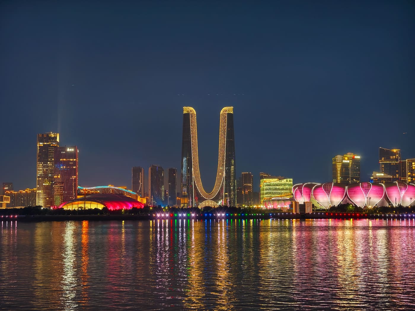 杭州城市阳台夜景旅行照片