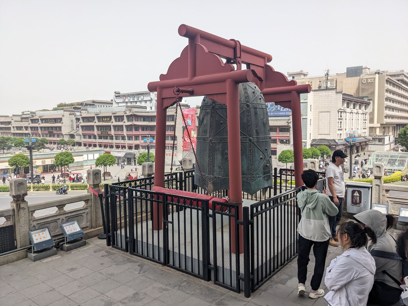 西安登上钟鼓楼旅行照片